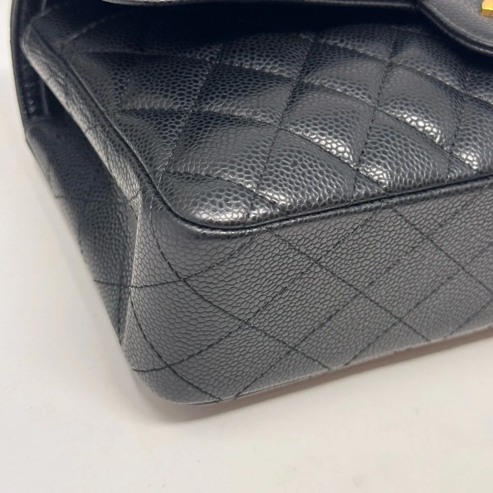 💎💯Authentic CHANEL Classic Black Medium Caviar Double Flap Bag💎